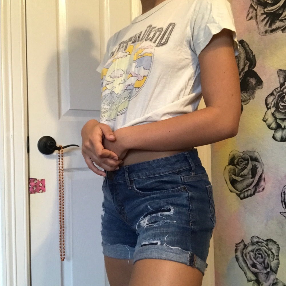 Distressed midi shorts